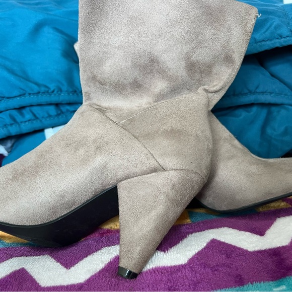 Sandrine cone heel bootie. size 8, Shoedazzle - Picture 3 of 4